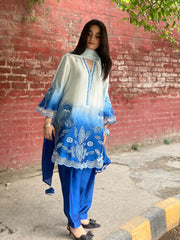 Neeli Chaandni